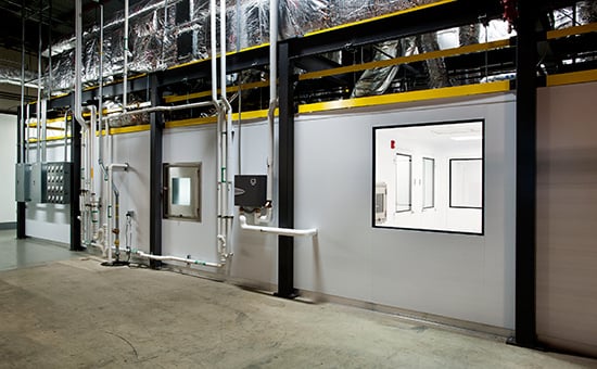 Medical-Device-Manufacturing-Cleanroom-1 Medical-Device-Manufacturing-Cleanroom-1